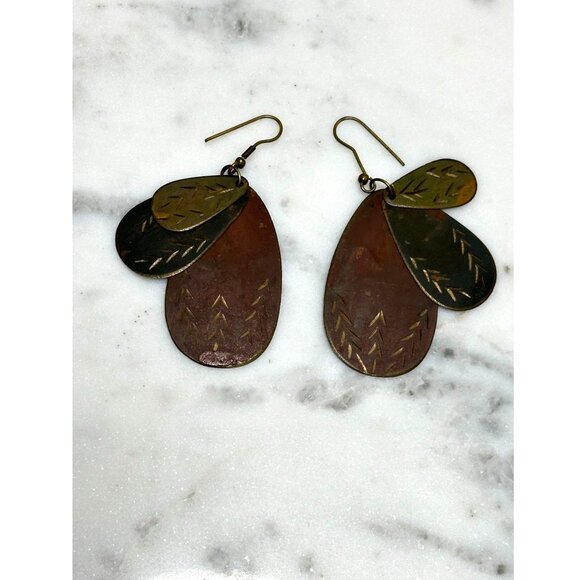 Vintage Copper Leaf Earrings Teardrop Lightweight Bohemian Dangle RusticJewelry - Picture 1 of 3